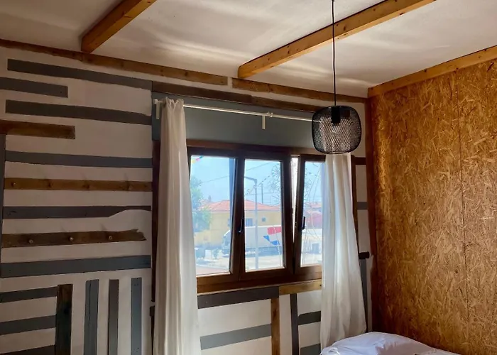 Eco - Tribo Da Ostello Ferrel (Leiria)