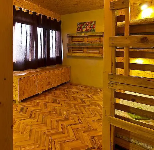 Ostello Eco - Tribo Da Ferrel (Leiria)