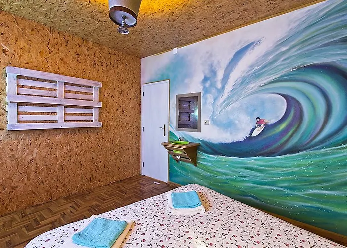 Ostello Eco - Tribo Da Ferrel (Leiria)